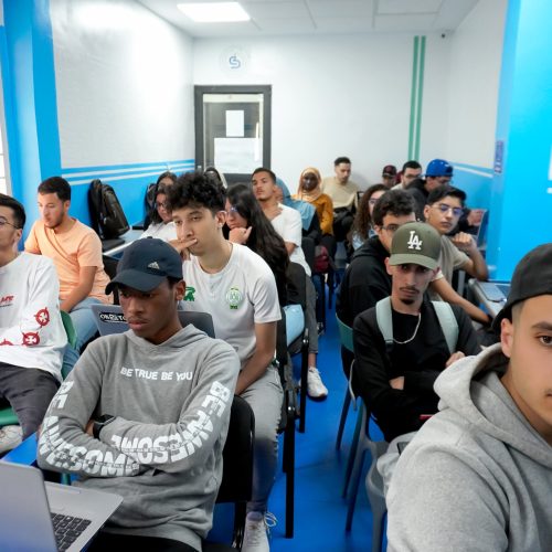 Technicien Spécialisé en Développement Multimédia – Oulfa, reconnue par l’État, proposant des diplômes accrédités de Bac+2